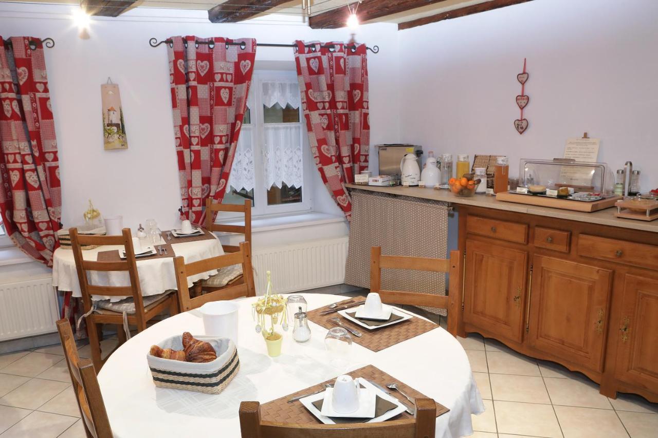Sylvie Fahrer Et Fils Bed & Breakfast Saint-Hippolyte  Exterior photo