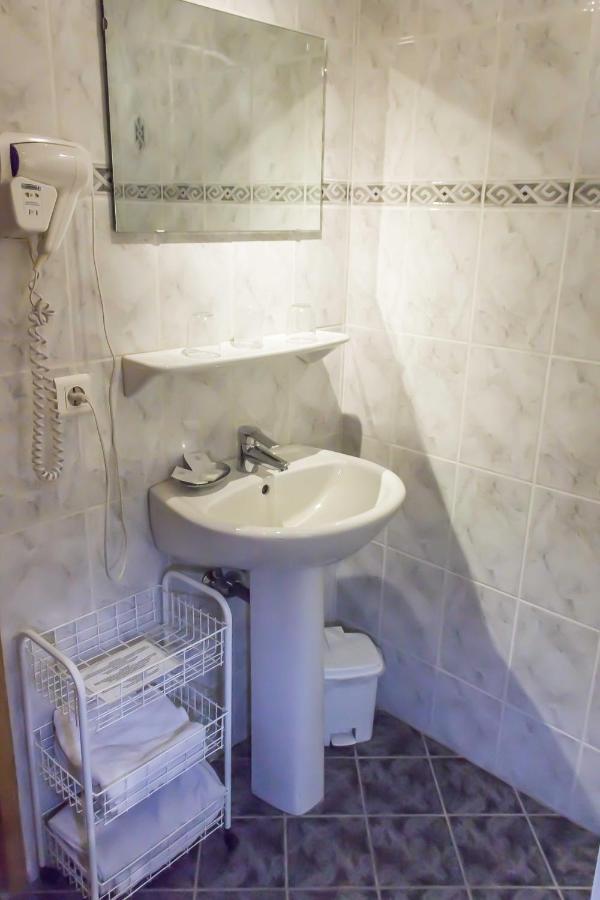 Sylvie Fahrer Et Fils Bed & Breakfast Saint-Hippolyte  Exterior photo